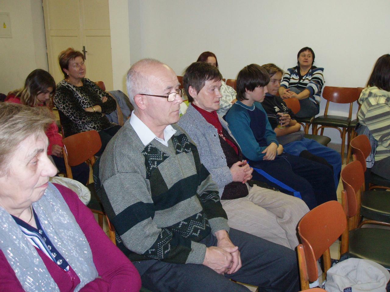 24-pohled do obecenstva.jpg